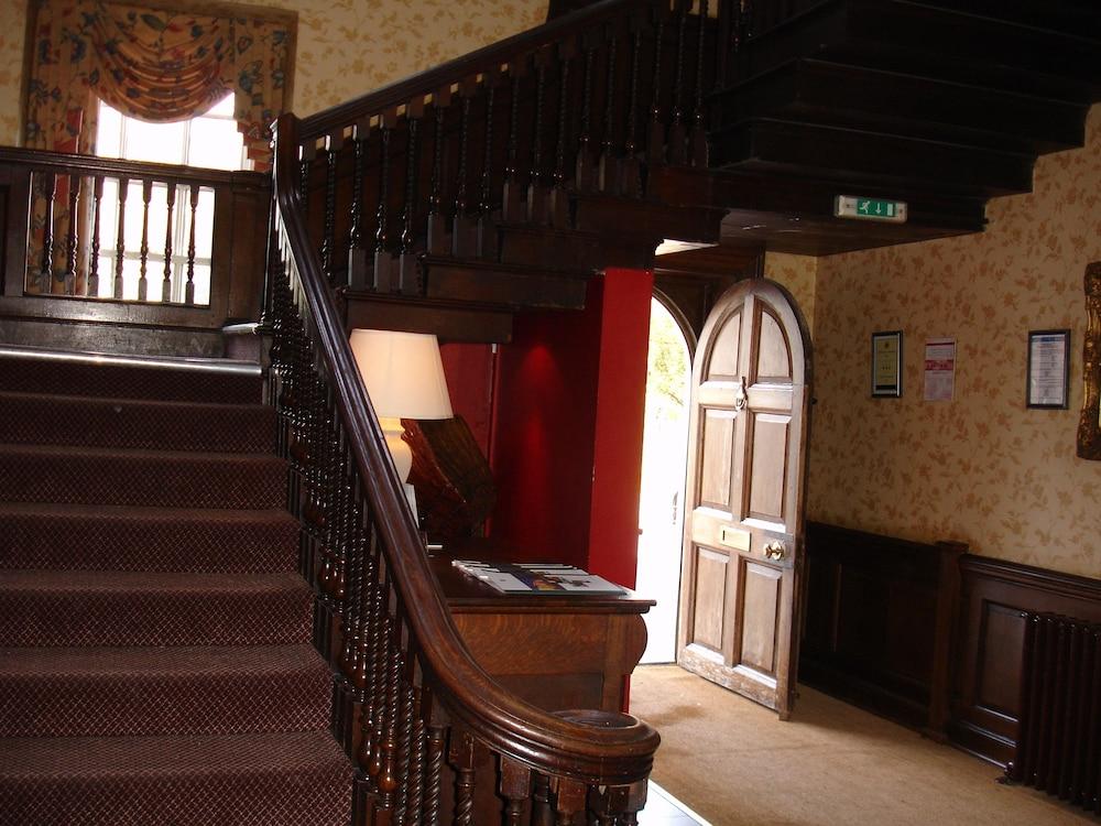 Haughton Hall Hotel & Leisure Club Telford Zewnętrze zdjęcie