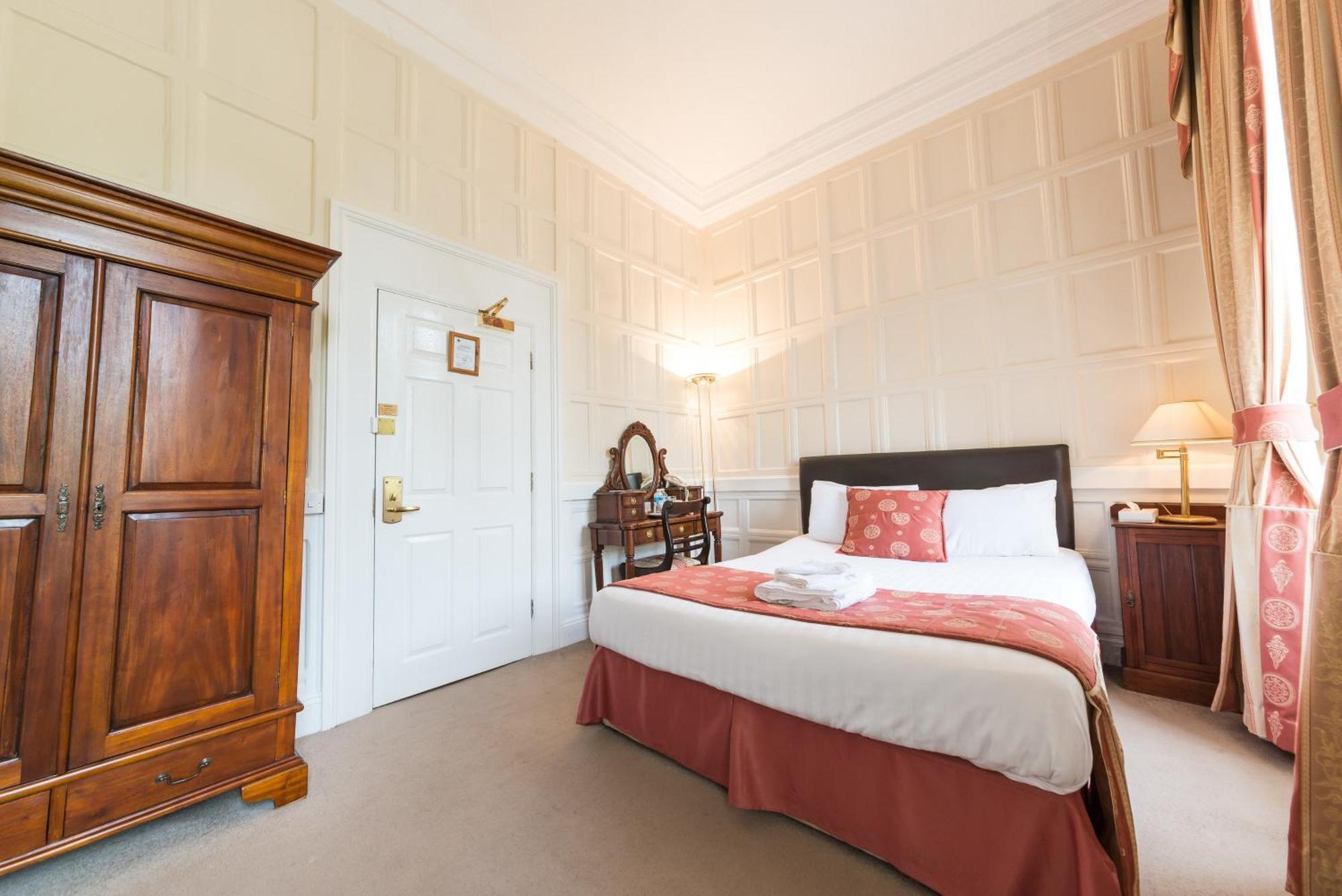 Haughton Hall Hotel & Leisure Club Telford Zewnętrze zdjęcie