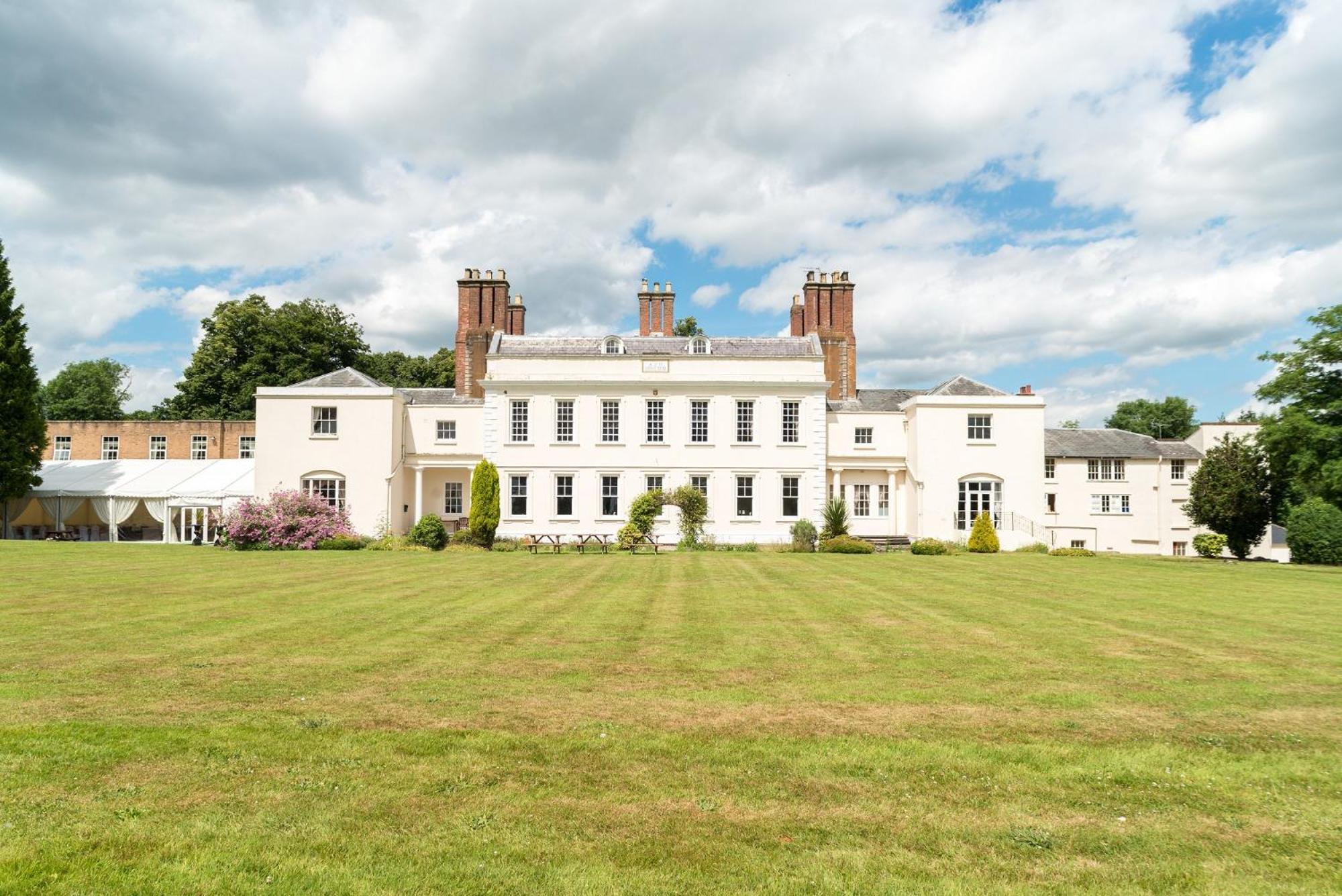 Haughton Hall Hotel & Leisure Club Telford Zewnętrze zdjęcie